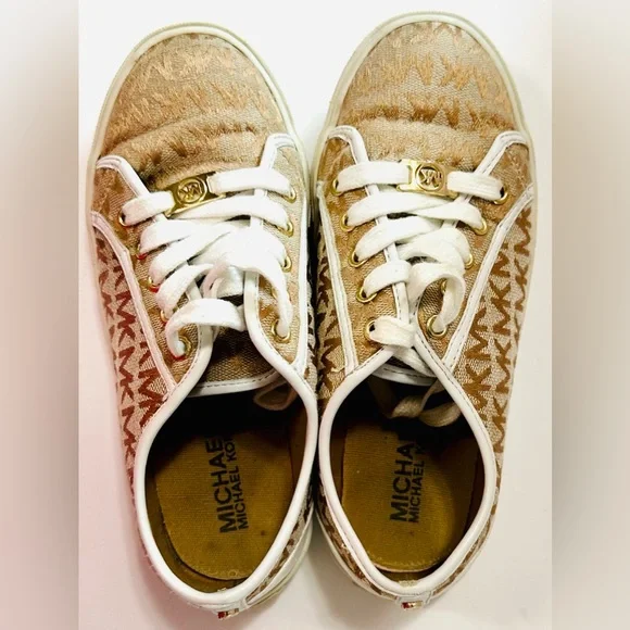 MICHAEL Michael Kors Girl Youth Ivy Nettle Sneaker Camel 2 US - Picture 4 of 9